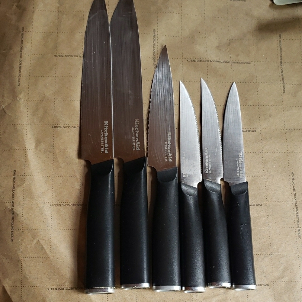 KitchenAid Black and Silver Knife Set
